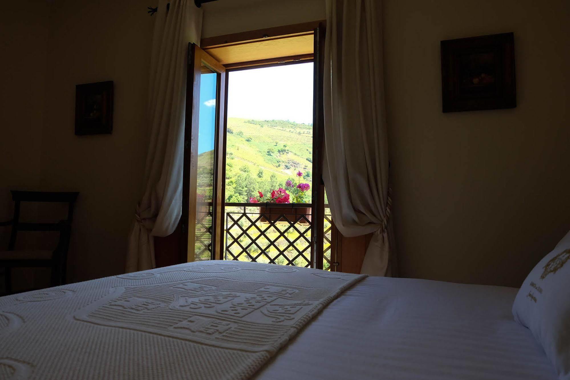 Hotel Rural Da Quinta Do Silval Vale de Mendiz Luaran gambar
